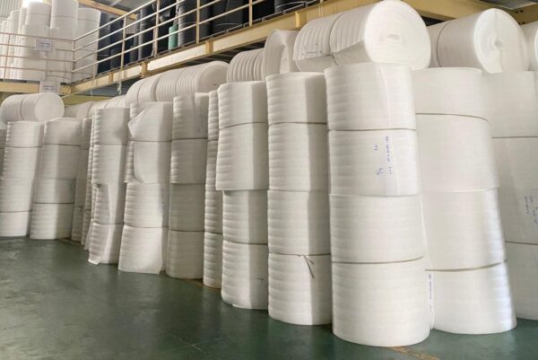 MÚT XỐP PE CUỘN